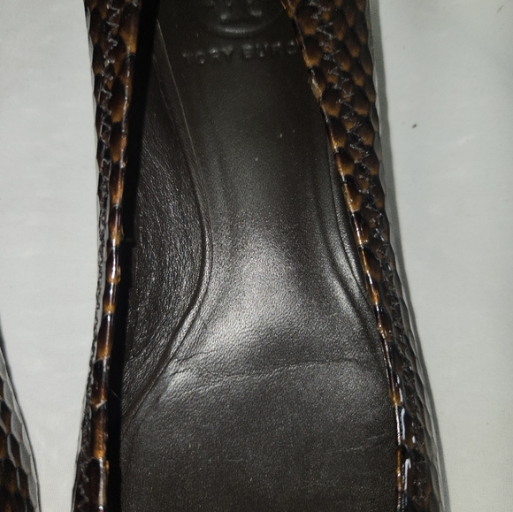 Tory Burch Women's 6 Reva Ballet Flats Brown Snake Skin Patent Leather - Picture 6 of 9